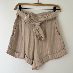 Rip Curl linen beige shorts
